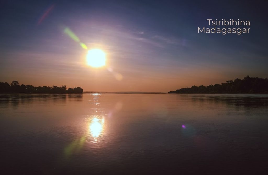 viaje en moto oeste Madagascar