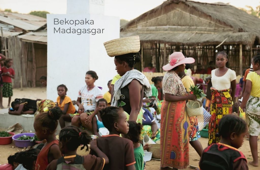 Viaje en moto a Madagascar oeste