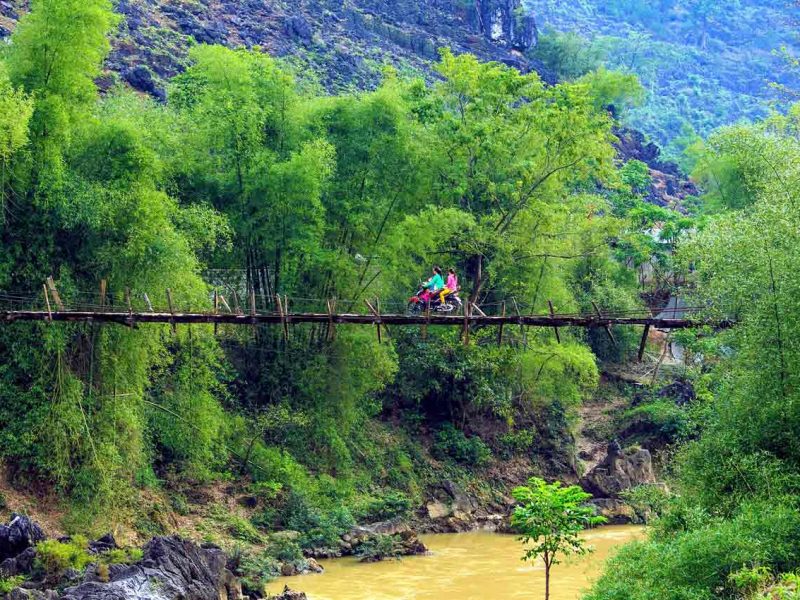 Aventura en moto por Vietnam